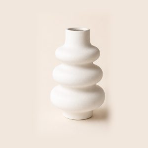 Macetero de cerámica blanca con textura de burbujas